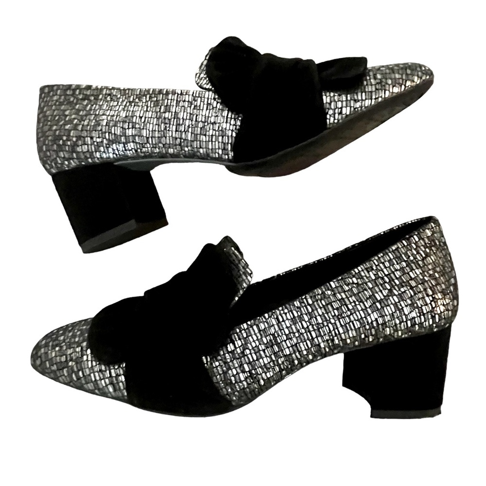 Alex Marie Cregan Printed Metallic Loafer Bow Pumps Size 6 M EUC Almost New!